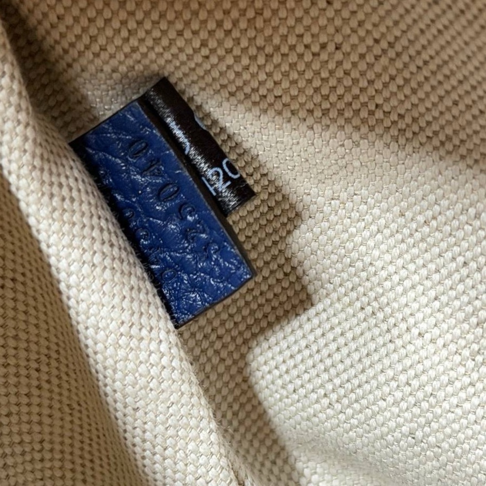 Gucci Blue Leather GG Embossed Belt Bag Crossbody Waist bag - Picture 4 of 10